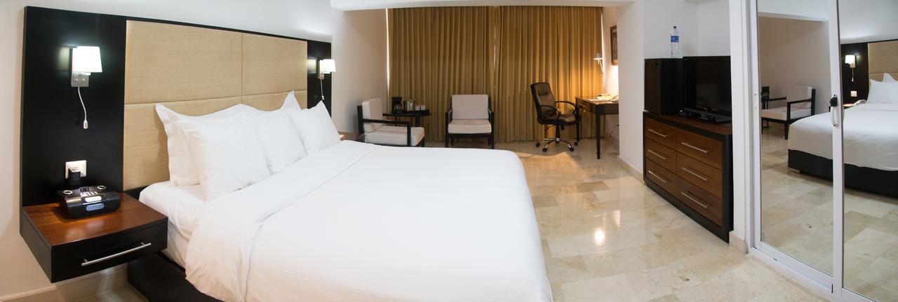 Radisson Hotel Santo Domingo Exterior foto
